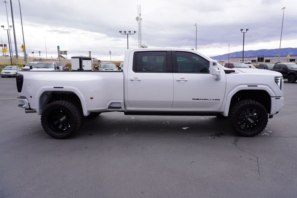 2025 GMC Sierra 3500HD DENALI ULTIMATE - 22964569 - 16