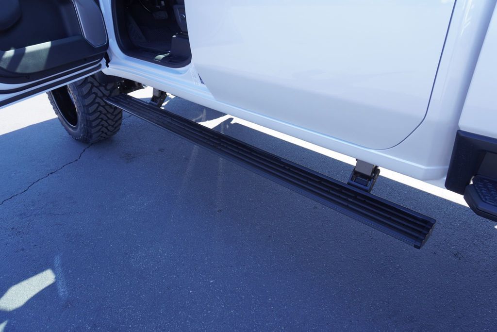 2025 GMC Sierra 3500HD DENALI ULTIMATE - 22988902 - 24