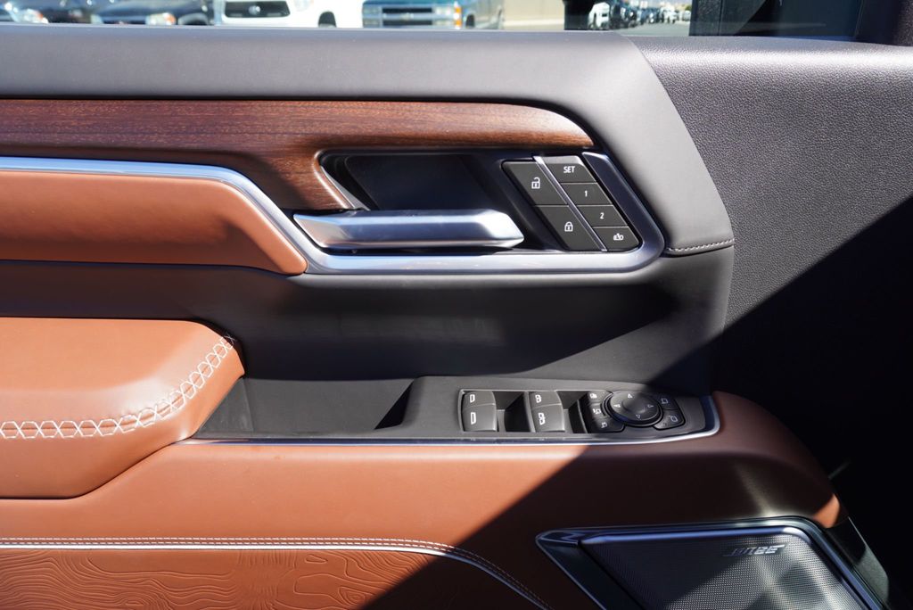 2025 GMC Sierra 3500HD DENALI ULTIMATE - 22988902 - 32