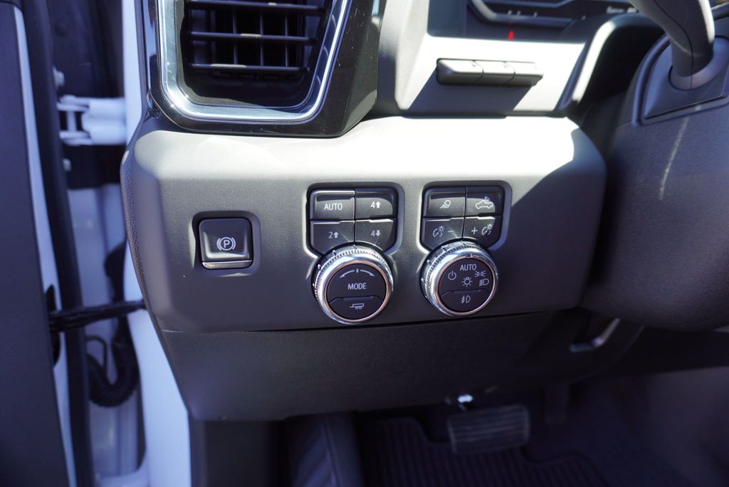 2025 GMC Sierra 3500HD DENALI ULTIMATE - 22988902 - 34