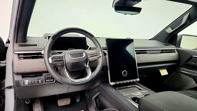 2025 GMC Sierra EV e4WD Crew Cab Max Range Denali - 23011319 - 10