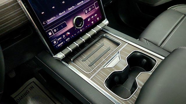 2025 GMC Sierra EV e4WD Crew Cab Max Range Denali - 23011319 - 14