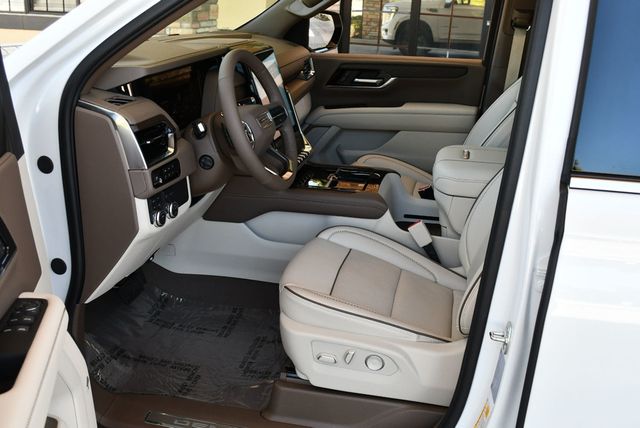 2025 GMC Yukon 4WD 4 Door Denali W/Sun & Power Step Package - 23013151 - 16