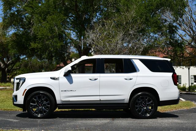 2025 GMC Yukon 4WD 4 Door Denali W/Sun & Power Step Package - 23013151 - 31