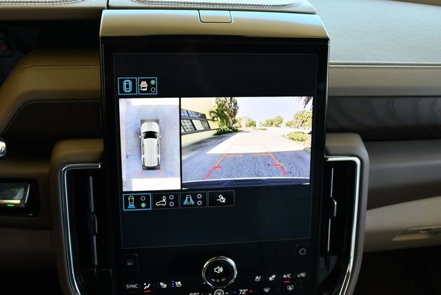 2025 GMC Yukon 4WD 4 Door Denali W/Sun & Power Step Package - 23013151 - 63