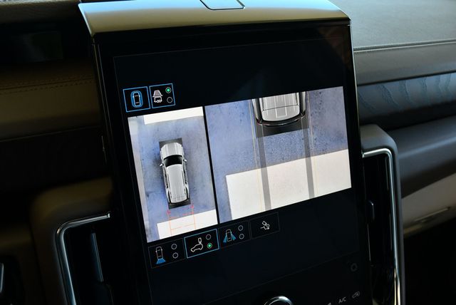 2025 GMC Yukon 4WD 4 Door Denali W/Sun & Power Step Package - 23013151 - 65