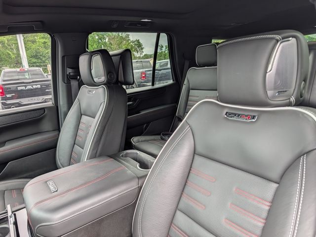 2025 GMC Yukon 4WD 4dr AT4 Ultimate - 23033499 - 14