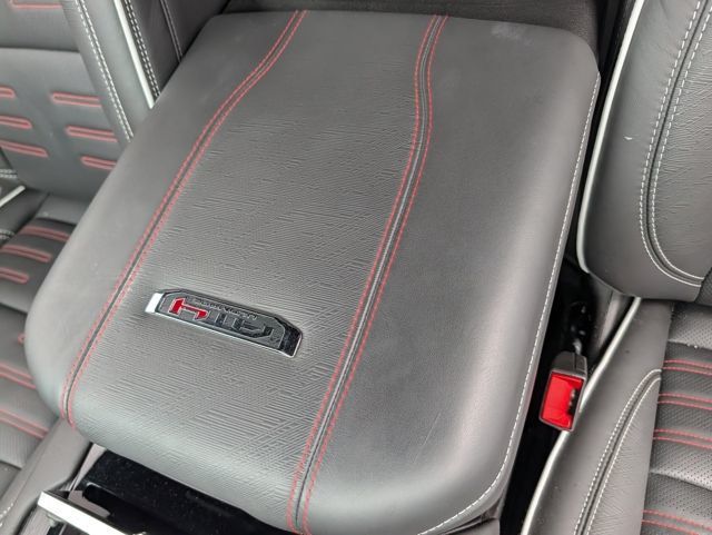 2025 GMC Yukon 4WD 4dr AT4 Ultimate - 23033499 - 17