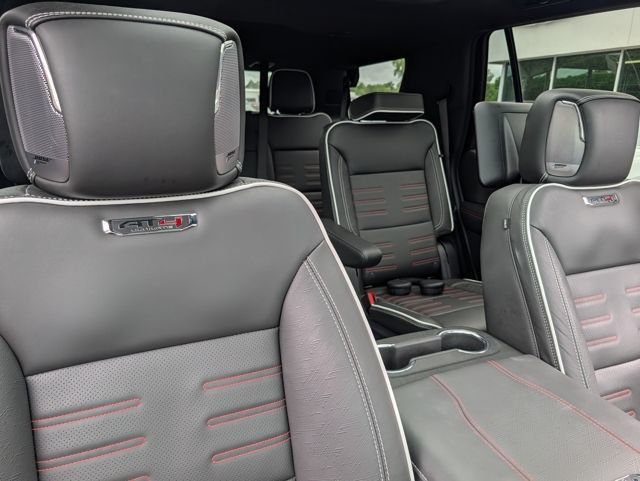 2025 GMC Yukon 4WD 4dr AT4 Ultimate - 23033499 - 19