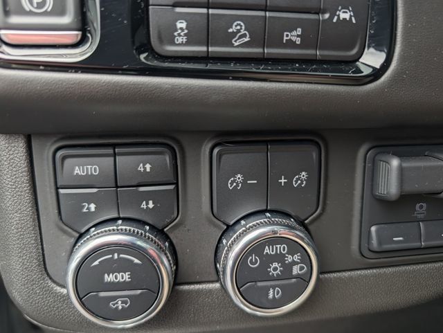 2025 GMC Yukon 4WD 4dr AT4 Ultimate - 23033499 - 20