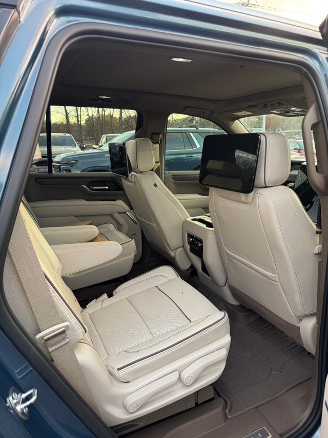 2025 GMC Yukon 4WD 4dr Denali - 22950542 - 3