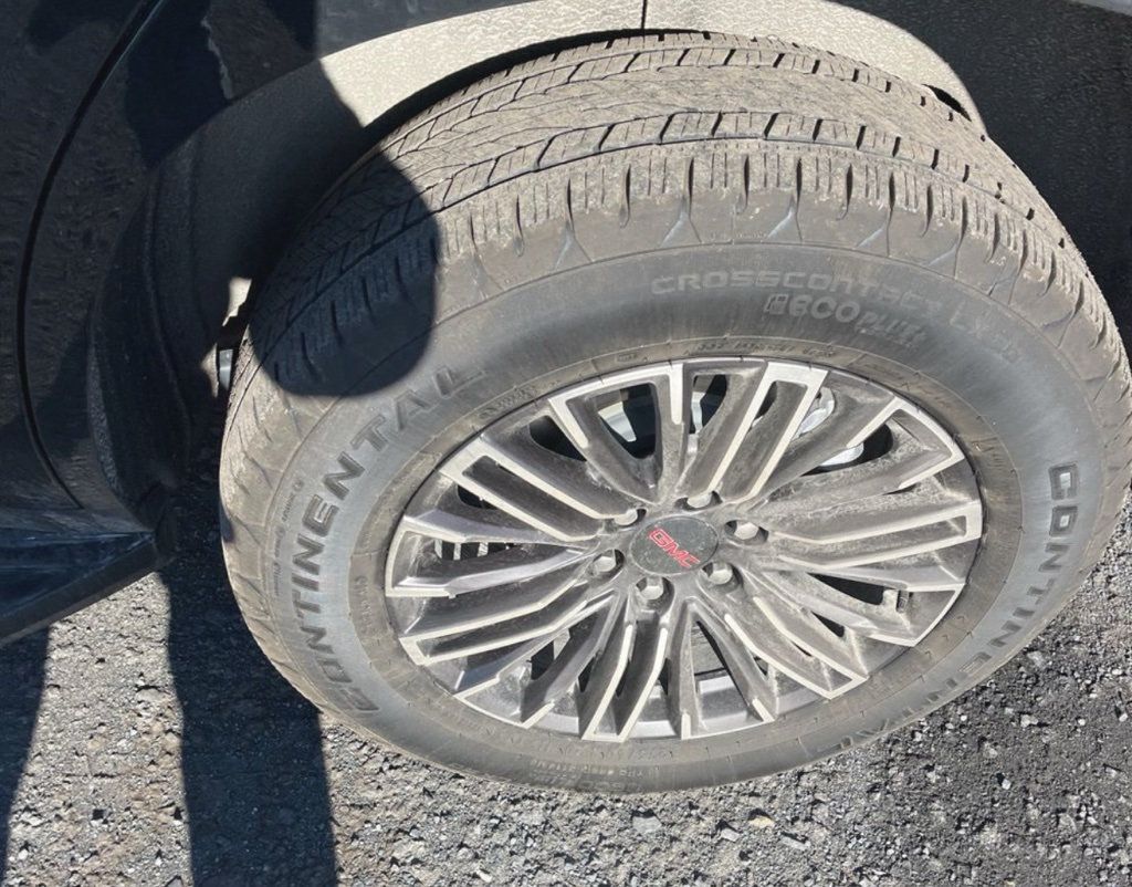 2025 GMC Yukon 4WD 4dr Elevation - 22953677 - 11