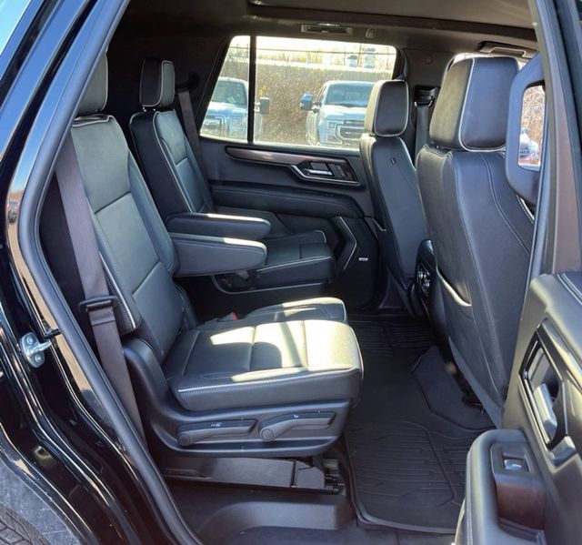 2025 GMC Yukon 4WD 4dr Elevation - 22953677 - 17