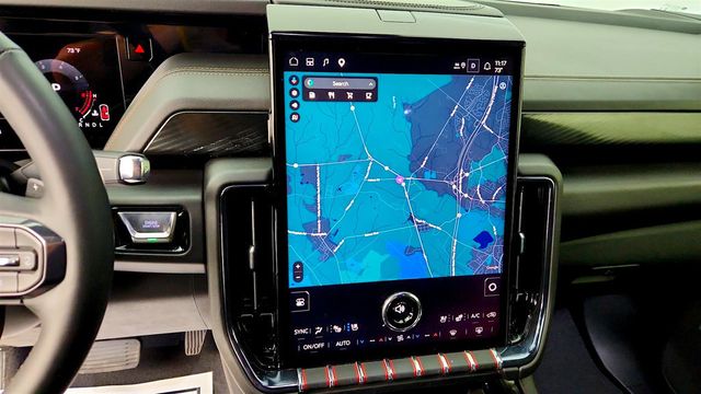 2025 GMC Yukon 4WD w/ AT4 Premium Plus Package & Super Cruise - 23082215 - 16