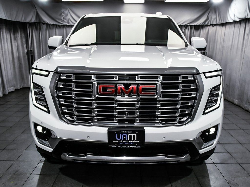 2025 Gmc Yukon Denali photo 2