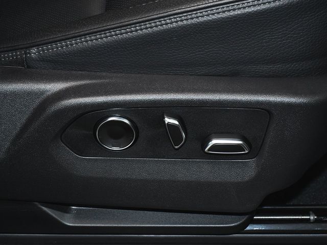 2025 GMC Yukon Denali - 22947659 - 60