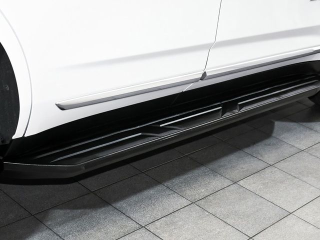 2025 GMC Yukon Denali - 22947659 - 92