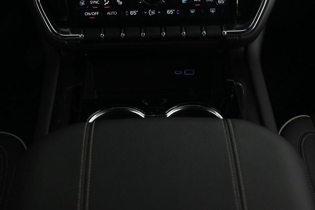 2025 GMC Yukon Elevation - 22977851 - 13