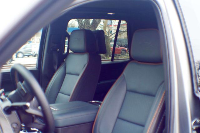 2025 GMC Yukon LocalTrade/AT4-Duramax-TurboDiesel/2ndRowCaptains/360Camera/NAV - 22988712 - 21