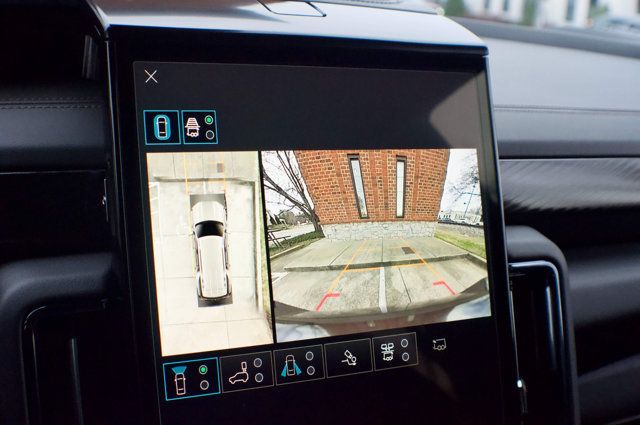 2025 GMC Yukon LocalTrade/AT4-Duramax-TurboDiesel/2ndRowCaptains/360Camera/NAV - 22988712 - 30