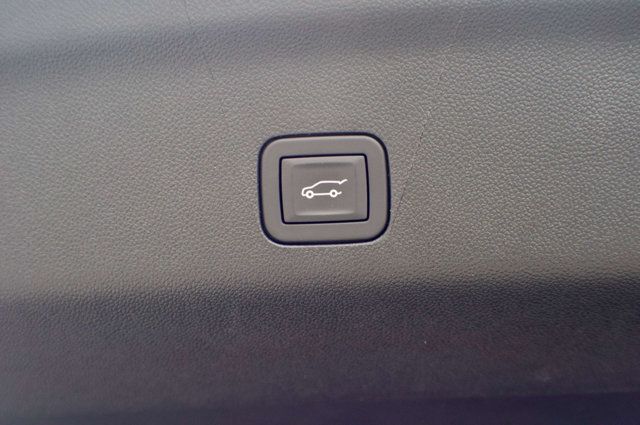 2025 GMC Yukon LocalTrade/AT4-Duramax-TurboDiesel/2ndRowCaptains/360Camera/NAV - 22988712 - 50