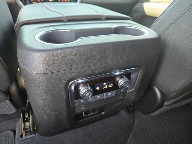 2025 GMC Yukon XL 4WD 4dr Denali - 23022818 - 11