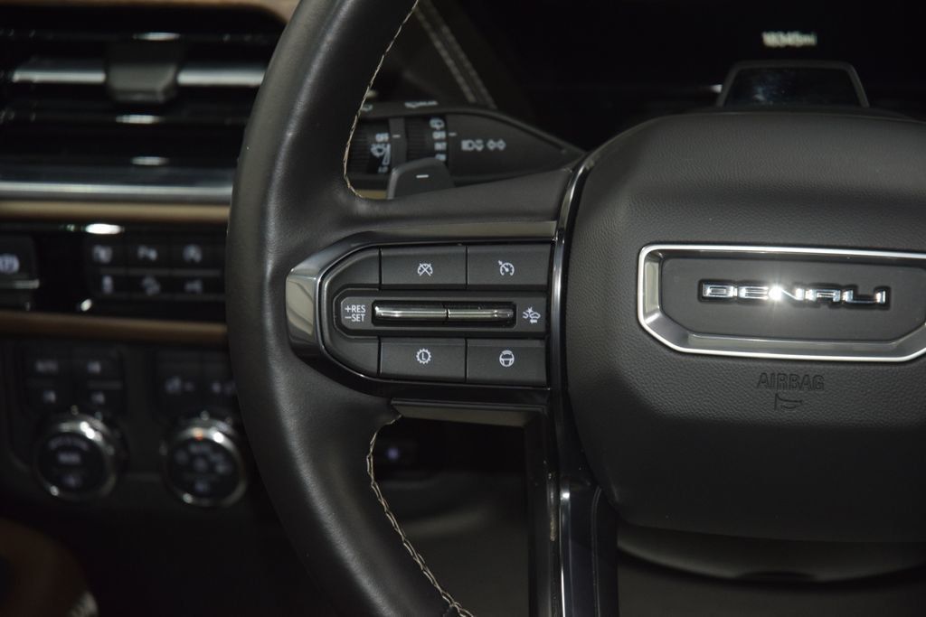 2025 GMC Yukon XL 4WD 4dr Denali Ultimate - 23044199 - 37