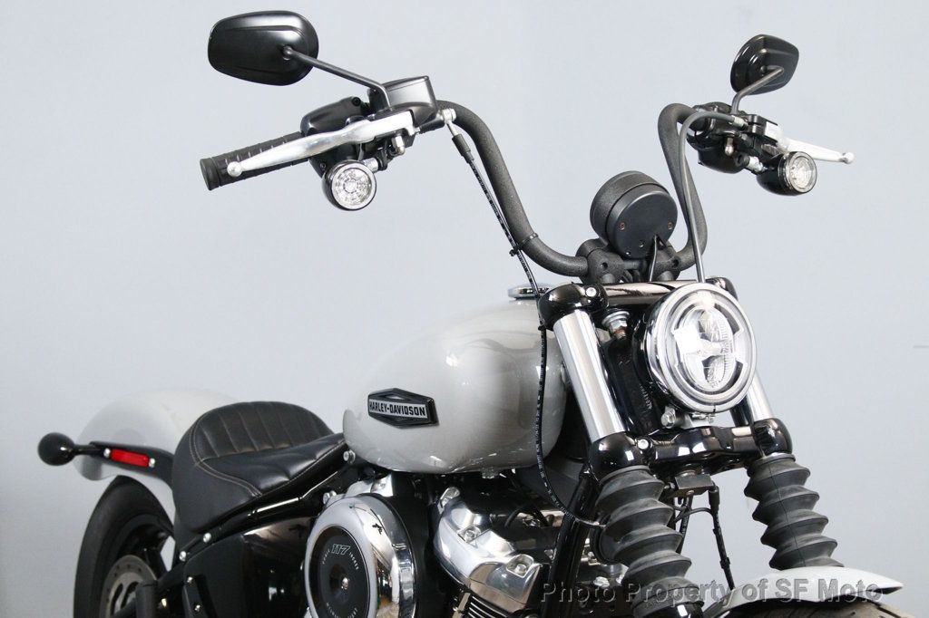 2025 Harley-Davidson Softail Street Bob 117 1 Owner, 3286 Miles - 23078601 - 0