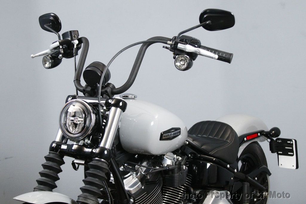 2025 Harley-Davidson Softail Street Bob 117 1 Owner, 3286 Miles - 23078601 - 1