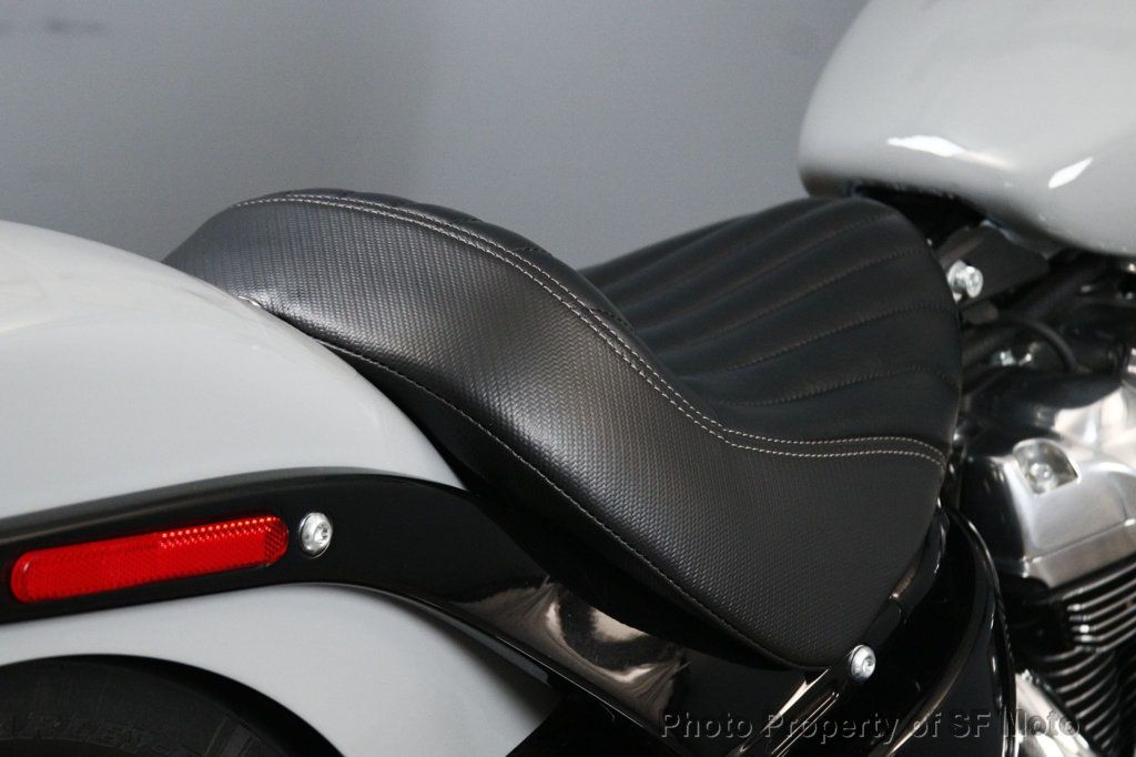 2025 Harley-Davidson Softail Street Bob 117 1 Owner, 3286 Miles - 23078601 - 42