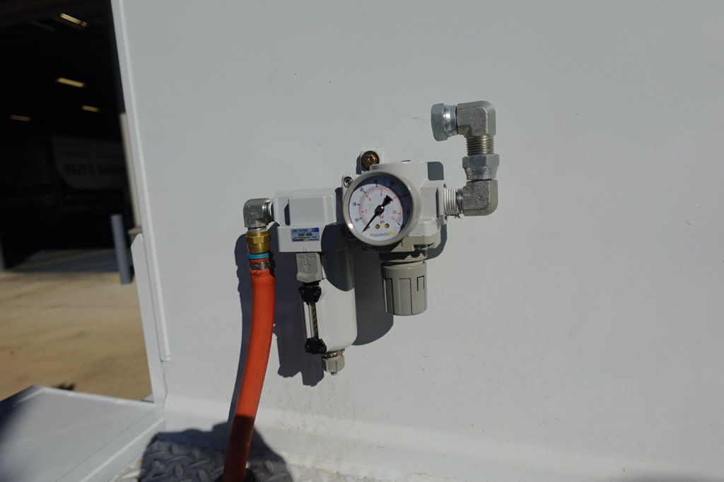 2025 HINO L6 (Service Body with Crane) - 22989299 - 35