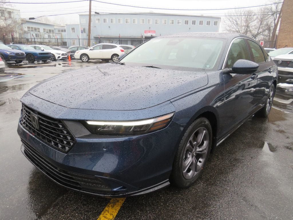 2025 Honda Accord Hybrid EX-L Sedan - 22965602 | Video 1