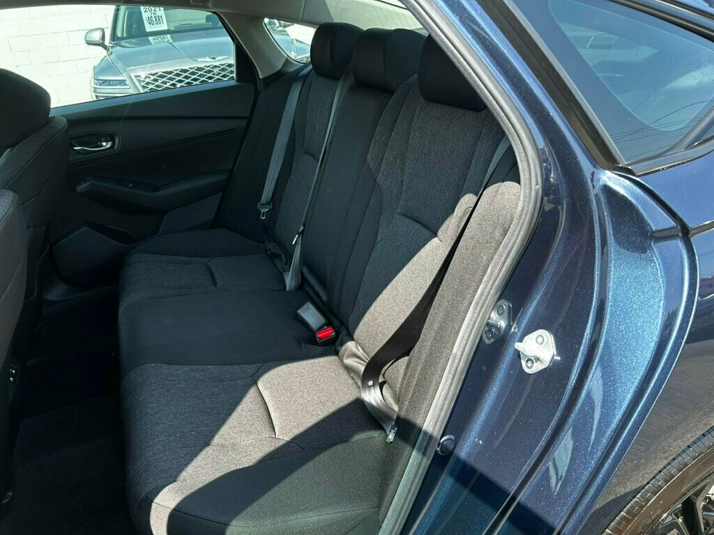 2025 Honda Accord SE photo 13