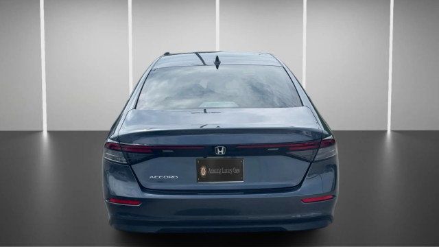 2025 Honda Accord Sedan LX CVT - 23028436 - 9