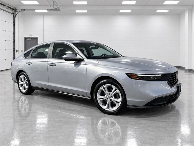 2025 Honda Accord Sedan LX CVT - 23096311 - 25