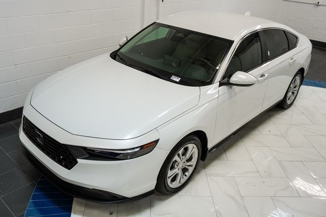 2025 Honda Accord Sedan LX CVT - 22931845 - 15