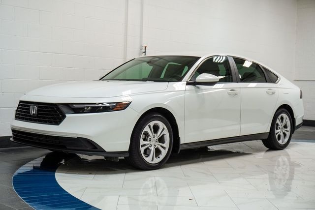 2025 Honda Accord Sedan LX CVT - 22931845 - 3