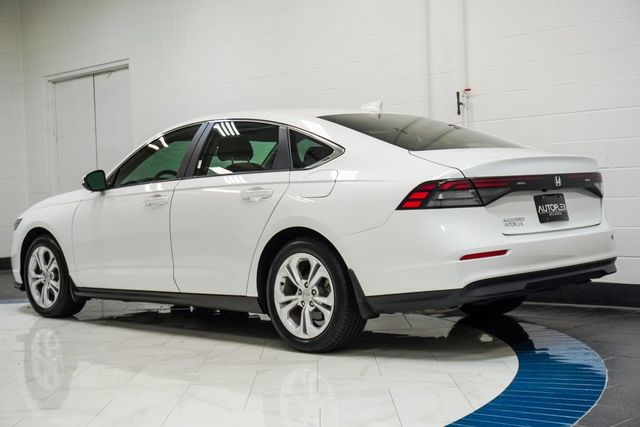 2025 Honda Accord Sedan LX CVT - 22931845 - 6