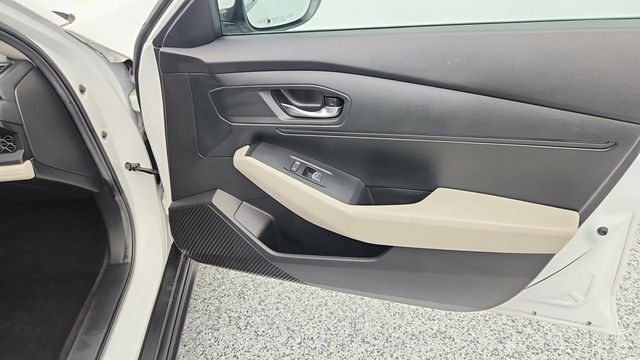 2025 Honda Accord Sedan LX CVT - 22953397 - 24
