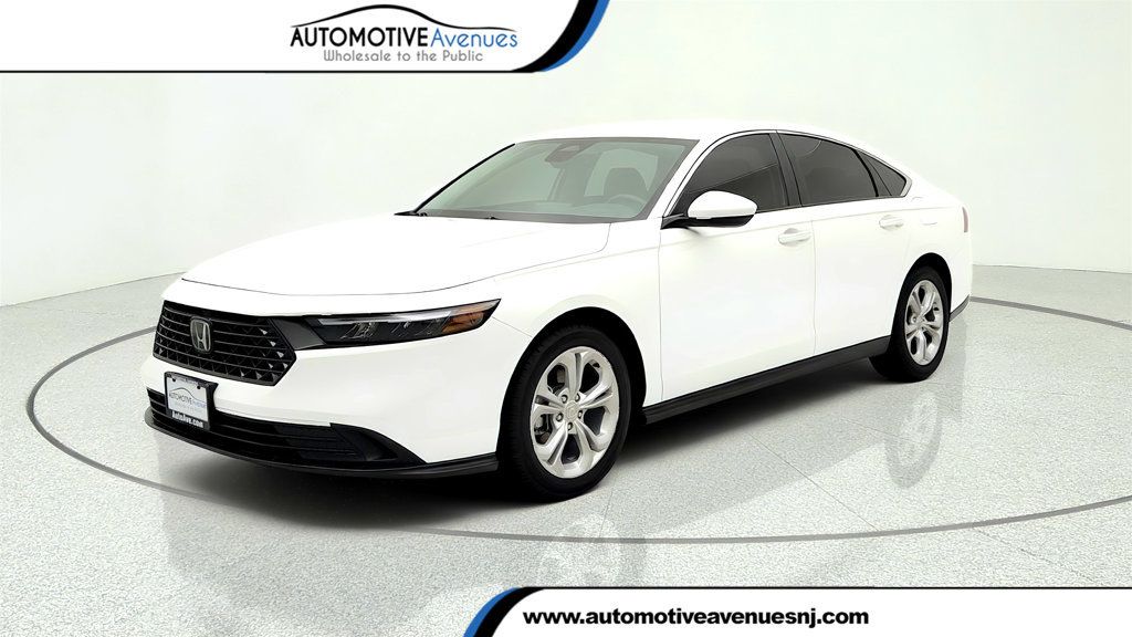 2025 Honda Accord Sedan LX CVT - 23046087 | Video 1