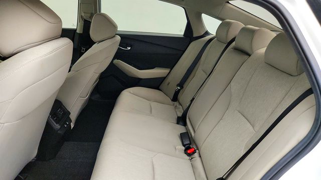 2025 Honda Accord Sedan LX CVT - 23046087 - 19