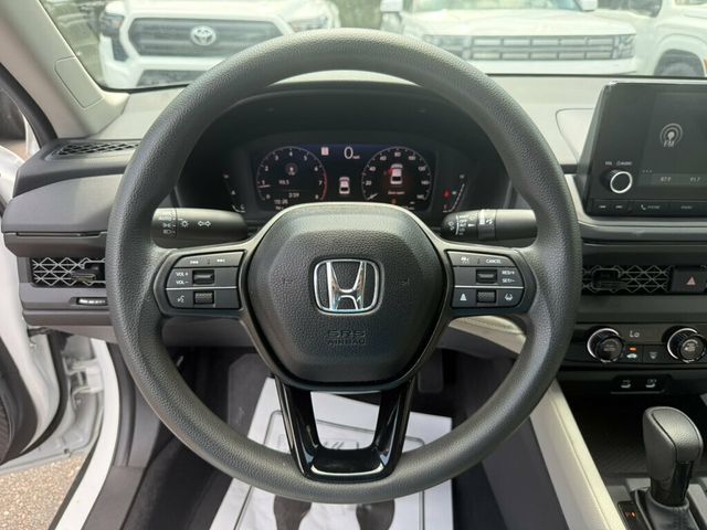 2025 Honda Accord Sedan LX CVT - 23047904 - 4