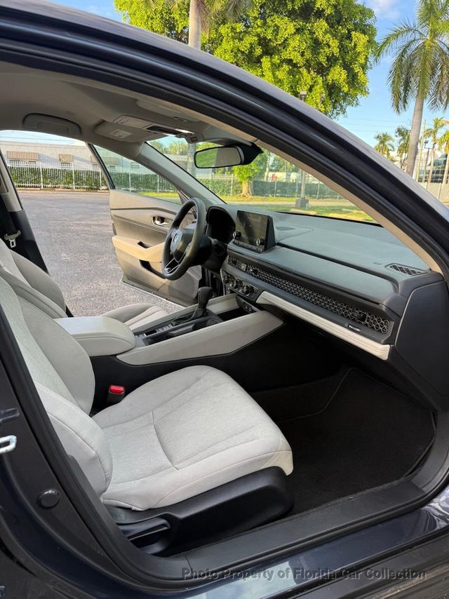 2025 Honda Accord Sedan LX Sedan - 23088632 - 9