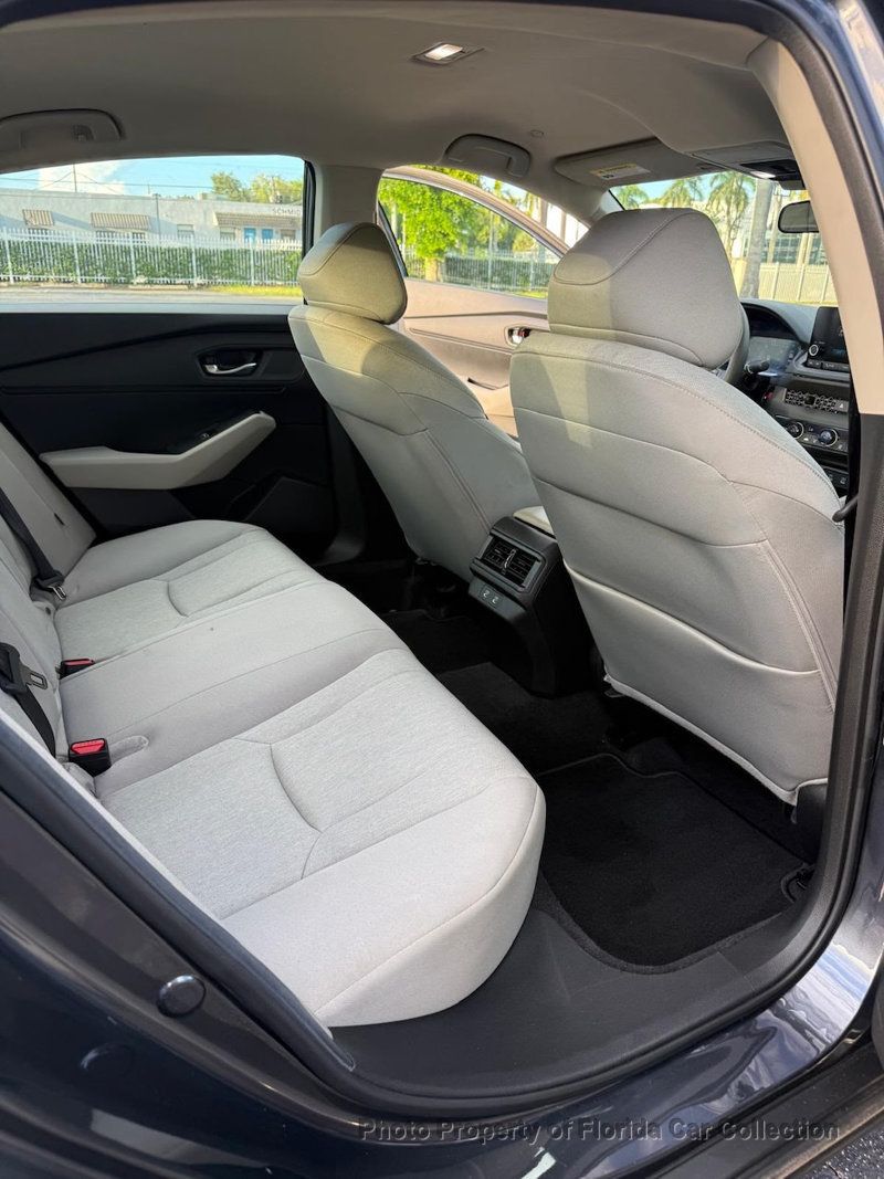 2025 Honda Accord Sedan LX Sedan - 23088632 - 11