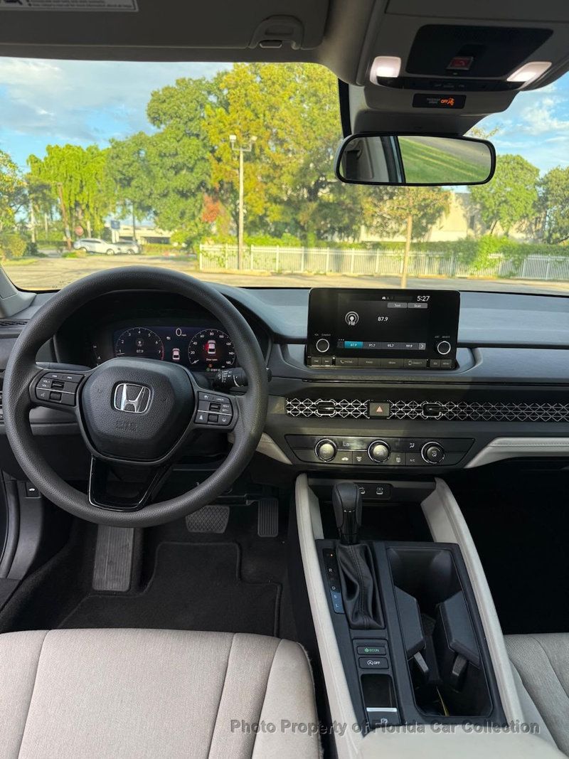 2025 Honda Accord Sedan LX Sedan - 23088632 - 12