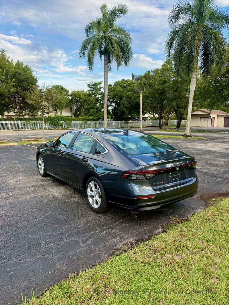 2025 Honda Accord Sedan LX Sedan - 23088632 - 2