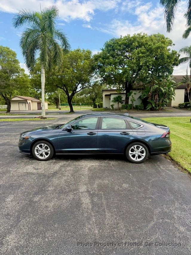 2025 Honda Accord Sedan LX Sedan - 23088632 - 4