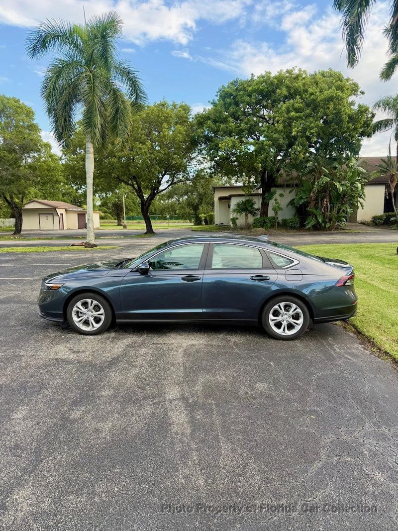2025 Honda Accord Sedan LX Sedan - 23088632 - 4
