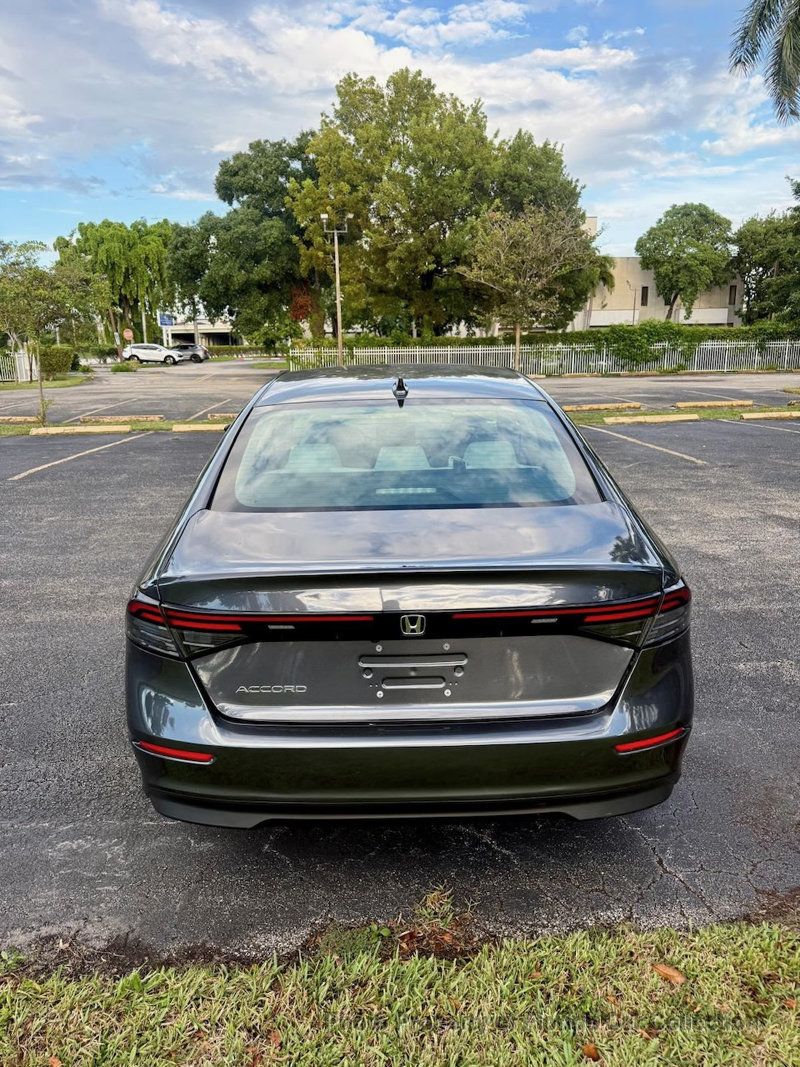 2025 Honda Accord Sedan LX Sedan - 23088632 - 7