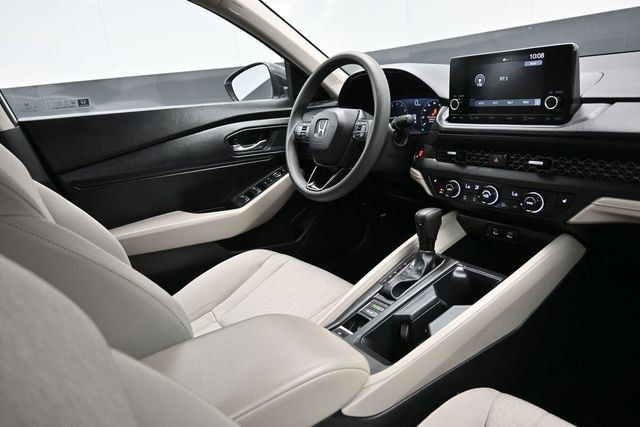 2025 Honda Accord Sedan SE CVT - 23031962 - 13